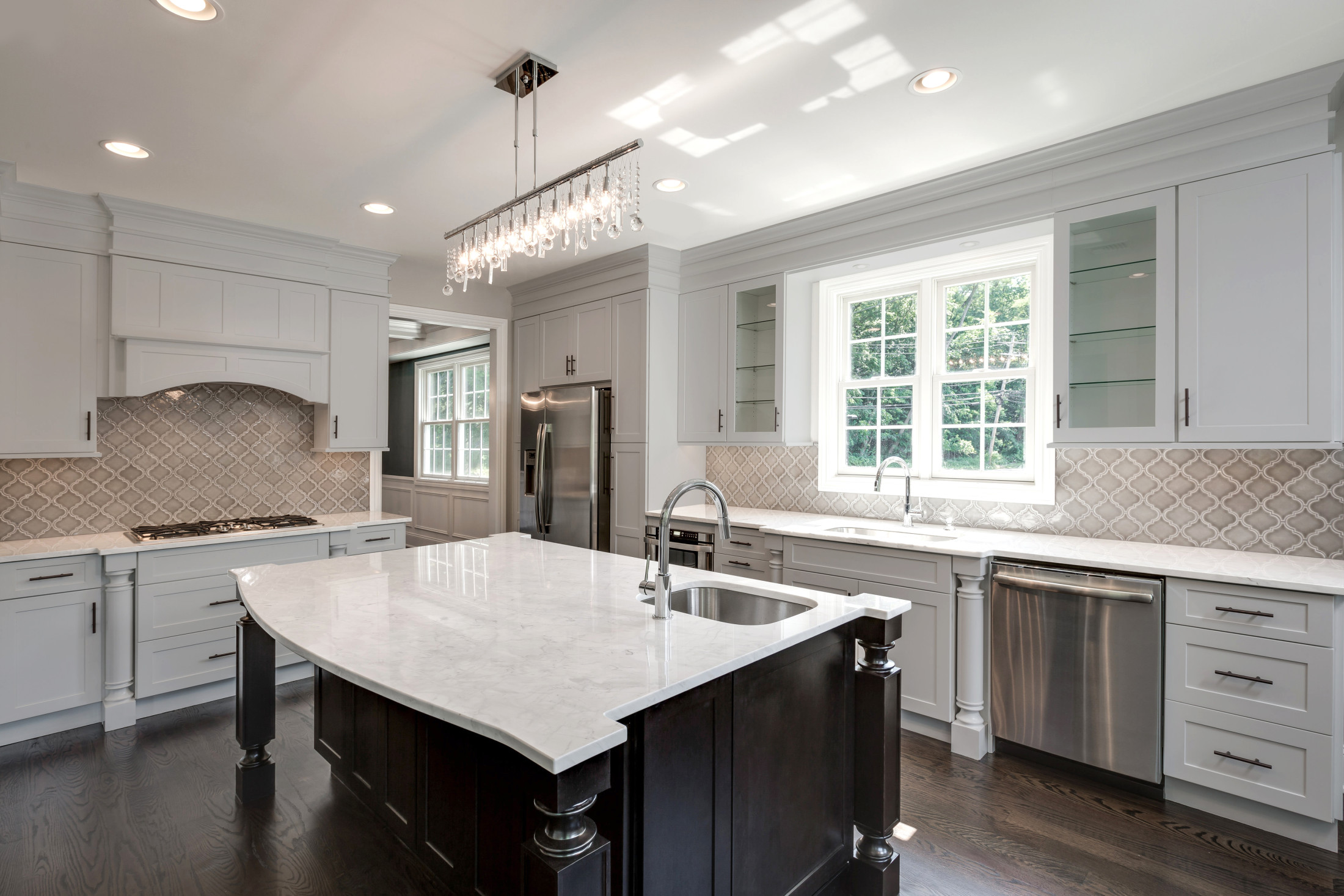Fabuwood_Cabinetry_Allure_Galaxy_Nickel
